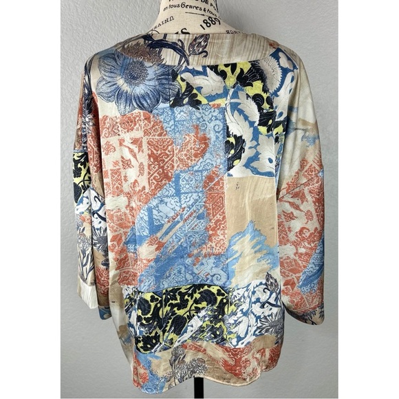 Chicos Travelers Collection Patchwork Print Jacket, size Large / 2 - Picture 7 of 12